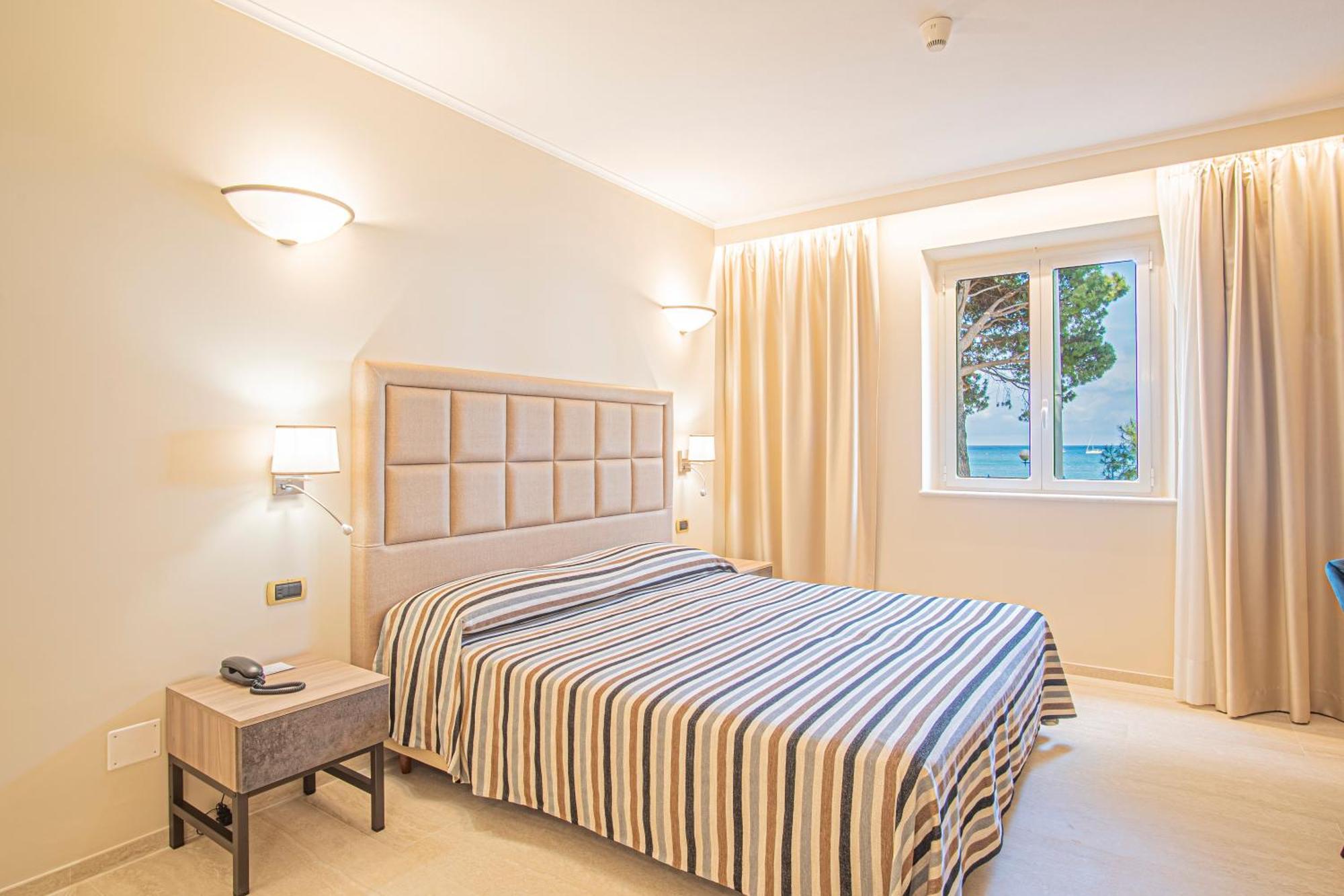 Grande Albergo Sestri Levante Ngoại thất bức ảnh